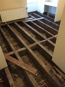 Avant rénovation parquet Pin des Landes